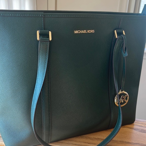Michael Kors Bags Michael Kors Hunter Green Shoulder Bag Poshmark